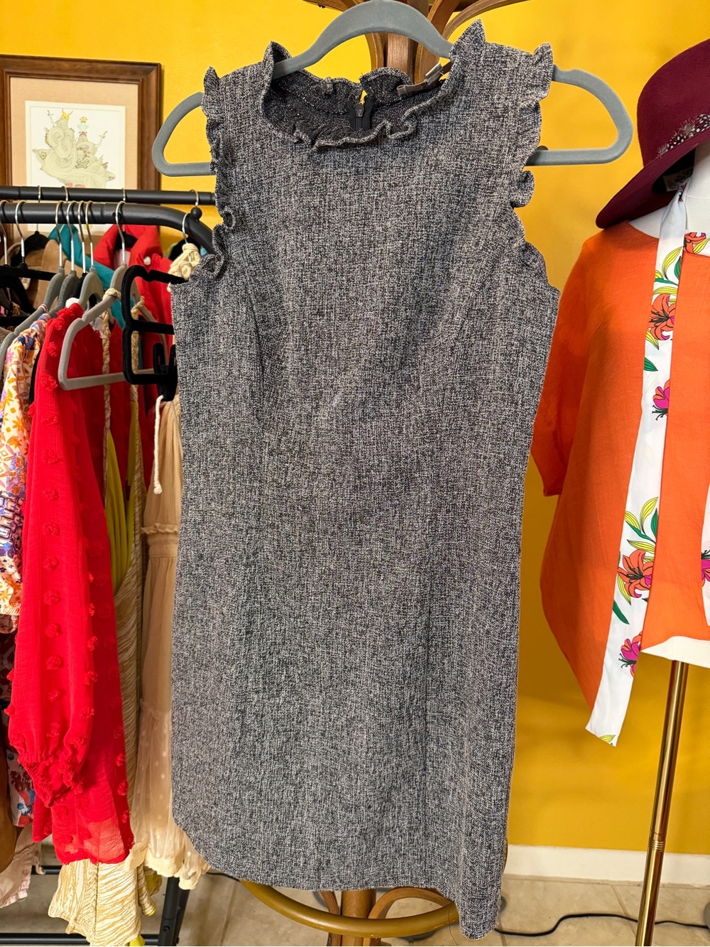 LOFT Gray Tweed Sleeveless Ruffle-Neck Sheath Dress